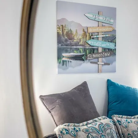 Aparthotel Arinaga Suites *