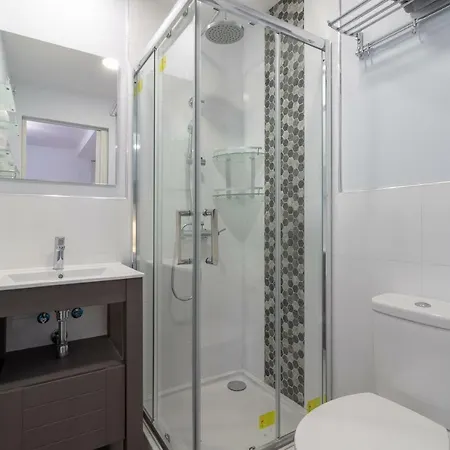 Aparthotel Arinaga Suites *